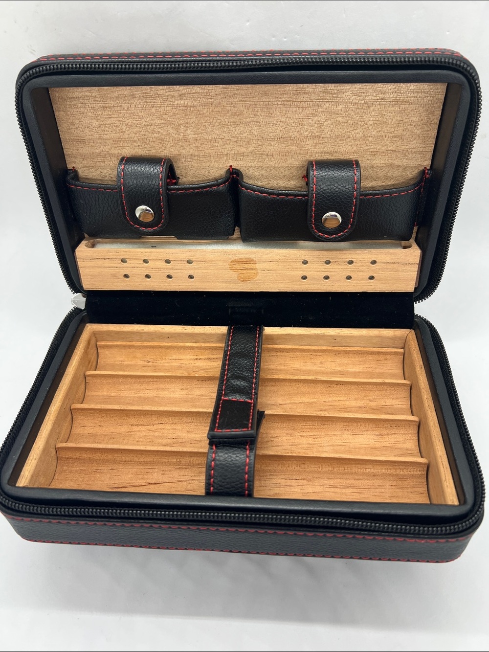 Classic Leather Travel Humidor & Accessories Case EUC